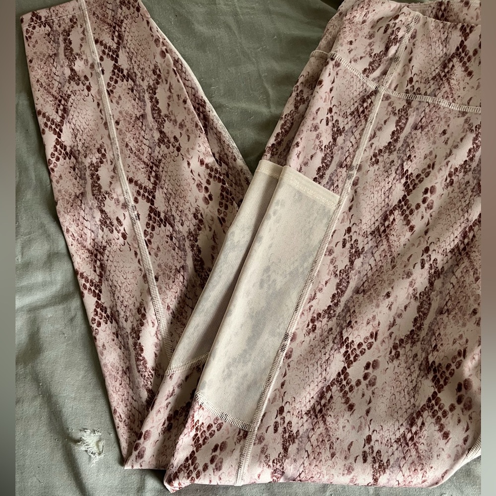 Earth Republic M Snake Print Leggings
